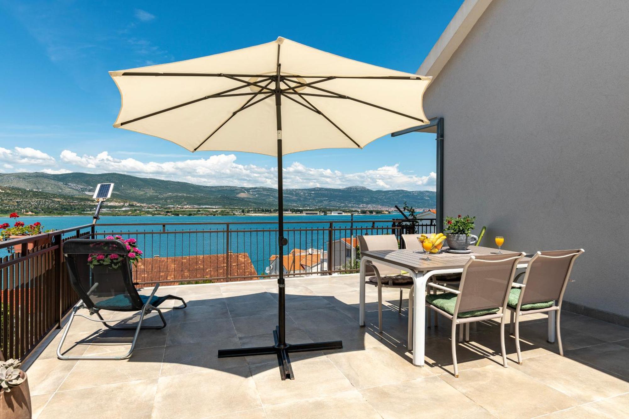 Apartments Bellezza Trogir Exterior foto